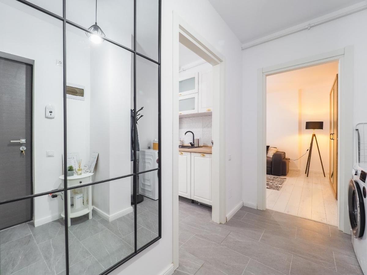 Bohemian Bliss Apartment Сибиу Екстериор снимка